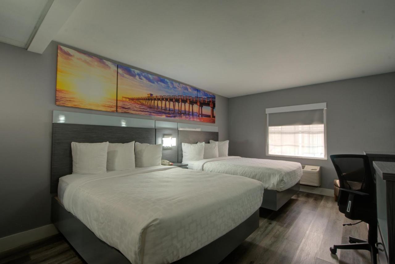 Clarion Pointe Tampa-Brandon Near Fairgrounds And Casino Hotel Mango Exterior photo