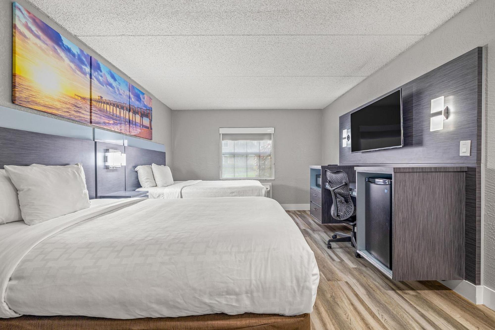 Clarion Pointe Tampa-Brandon Near Fairgrounds And Casino Hotel Mango Exterior photo