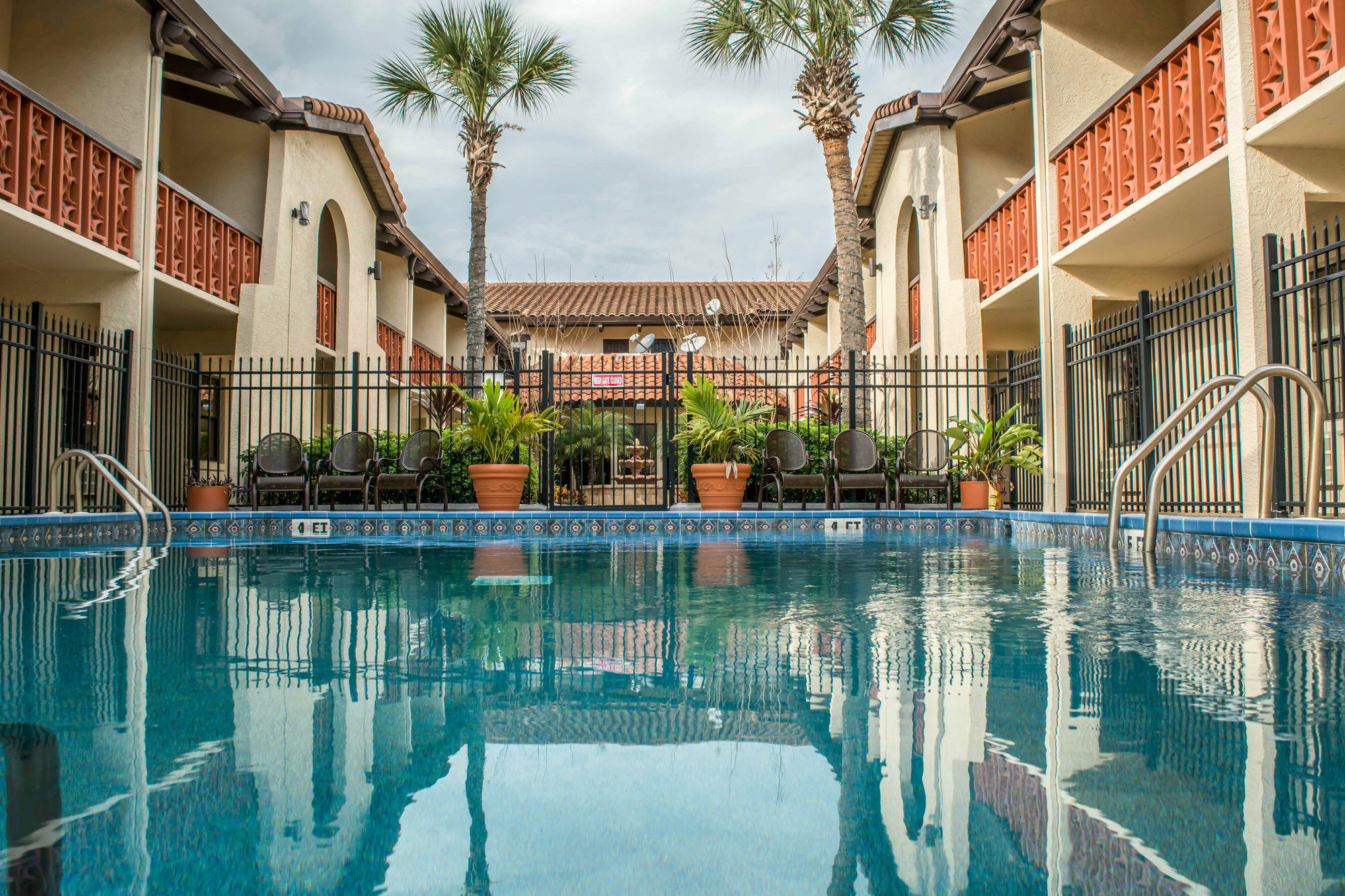 Clarion Pointe Tampa-Brandon Near Fairgrounds And Casino Hotel Mango Exterior photo
